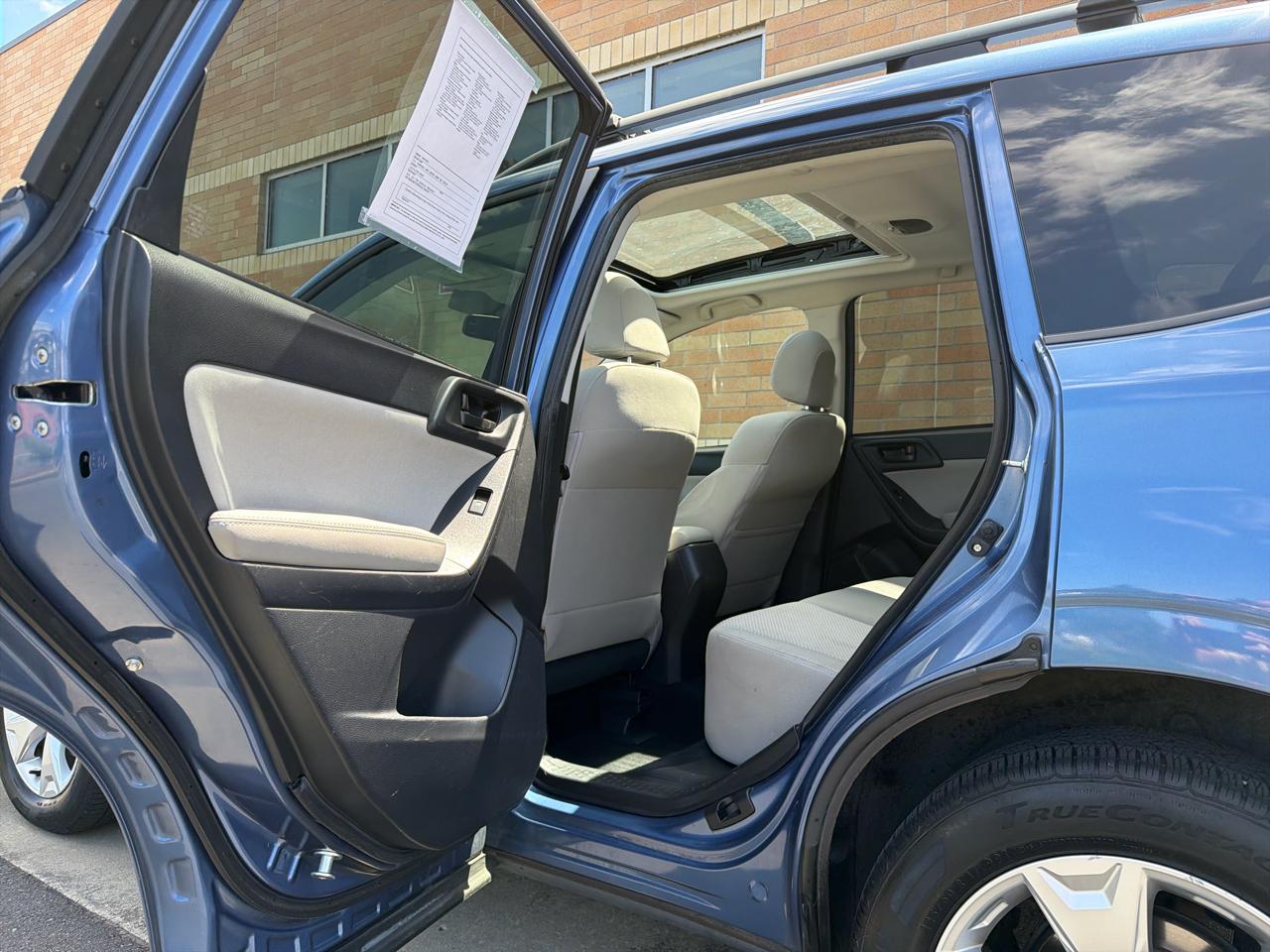 Subaru Forester 2.5i Premium PZEV CVT 2016