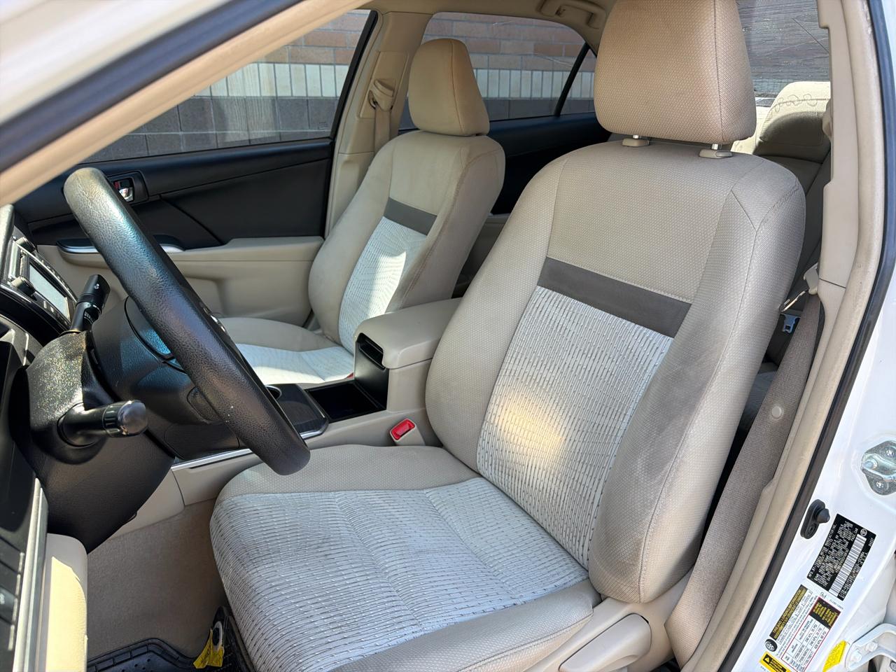 Toyota Camry Hybrid XLE 2014