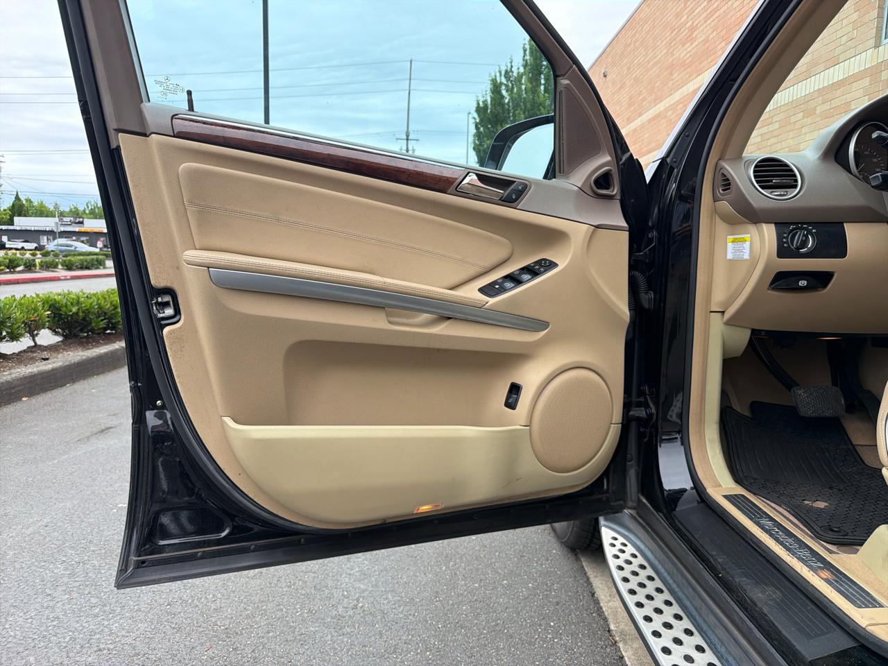Mercedes-Benz M-Class ML350 4MATIC 2010