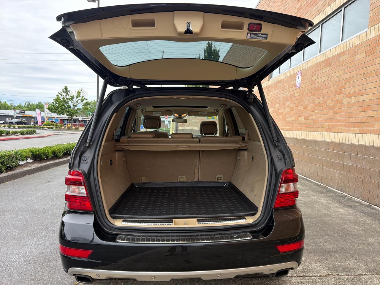 Mercedes-Benz M-Class ML350 4MATIC 2010