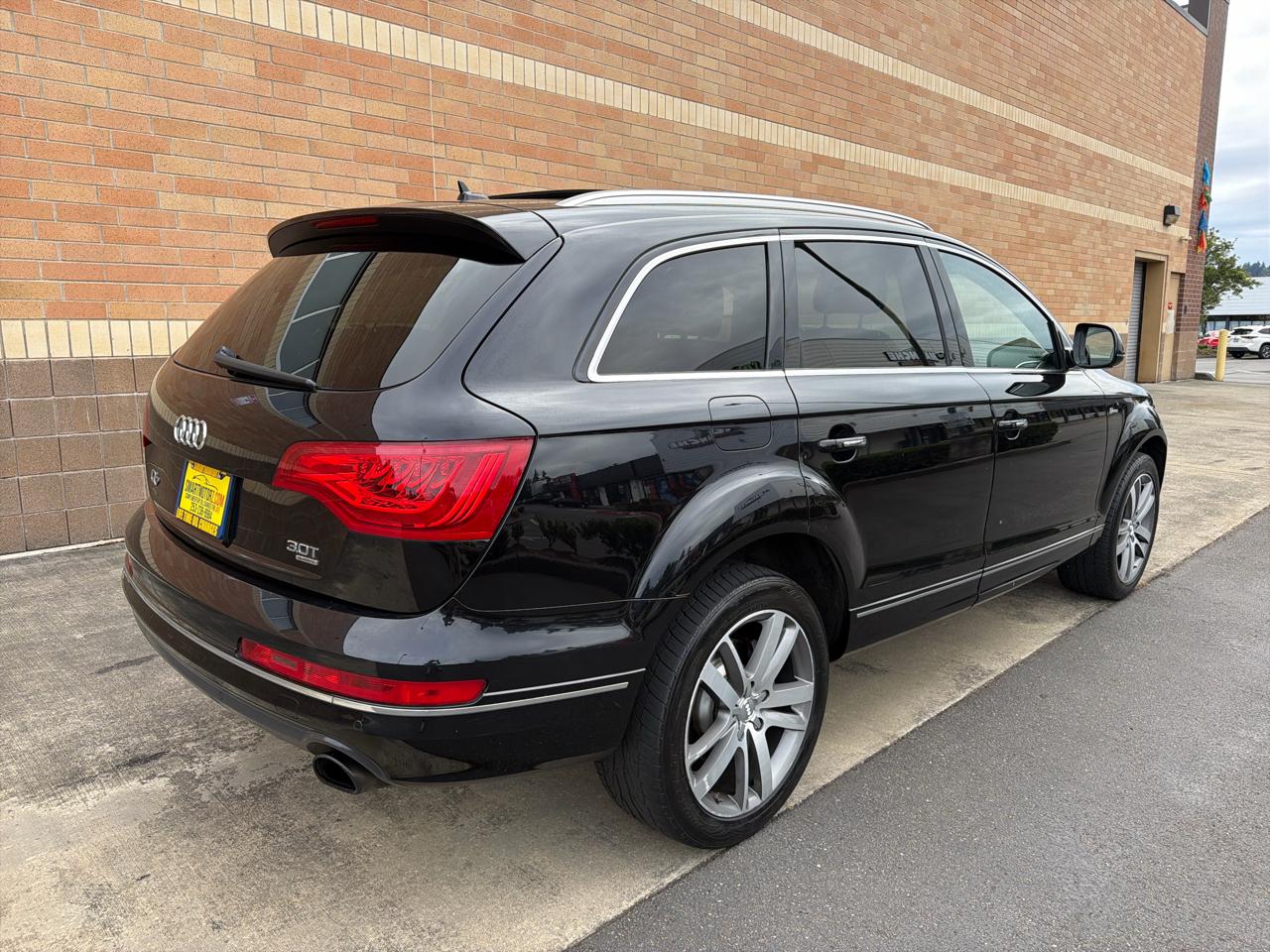Audi Q7 3.0T Premium Plus quattro 2015