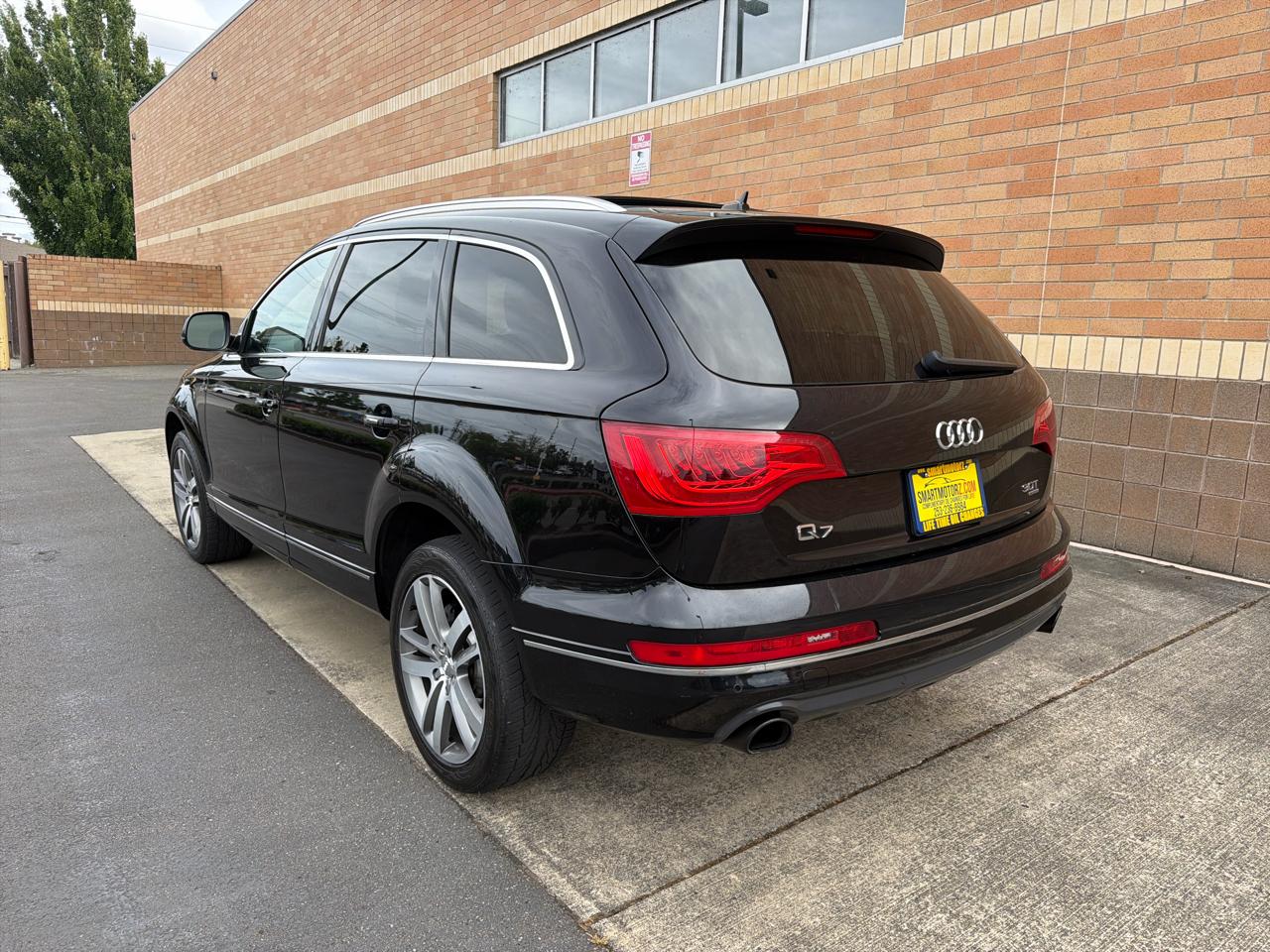 Audi Q7 3.0T Premium Plus quattro 2015