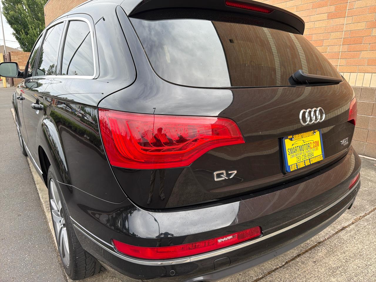 Audi Q7 3.0T Premium Plus quattro 2015