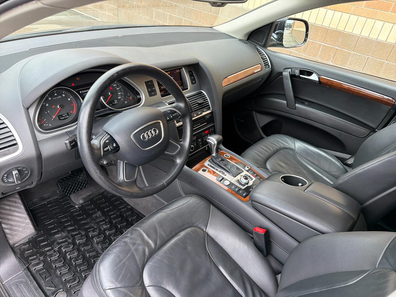 Audi Q7 3.0T Premium Plus quattro 2015