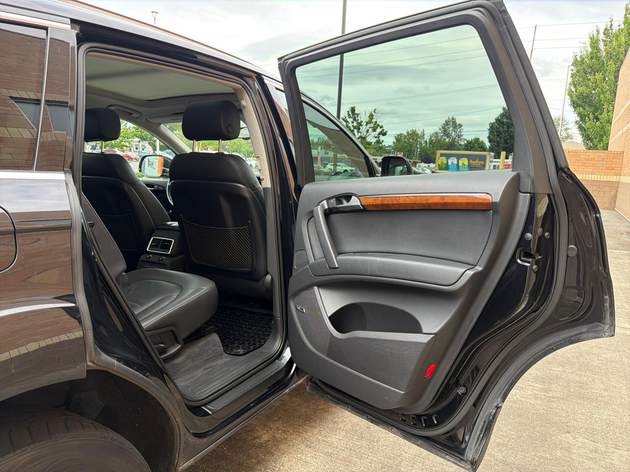 Audi Q7 3.0T Premium Plus quattro 2015