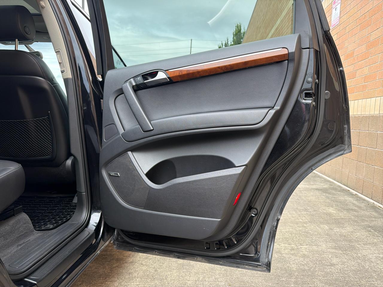Audi Q7 3.0T Premium Plus quattro 2015