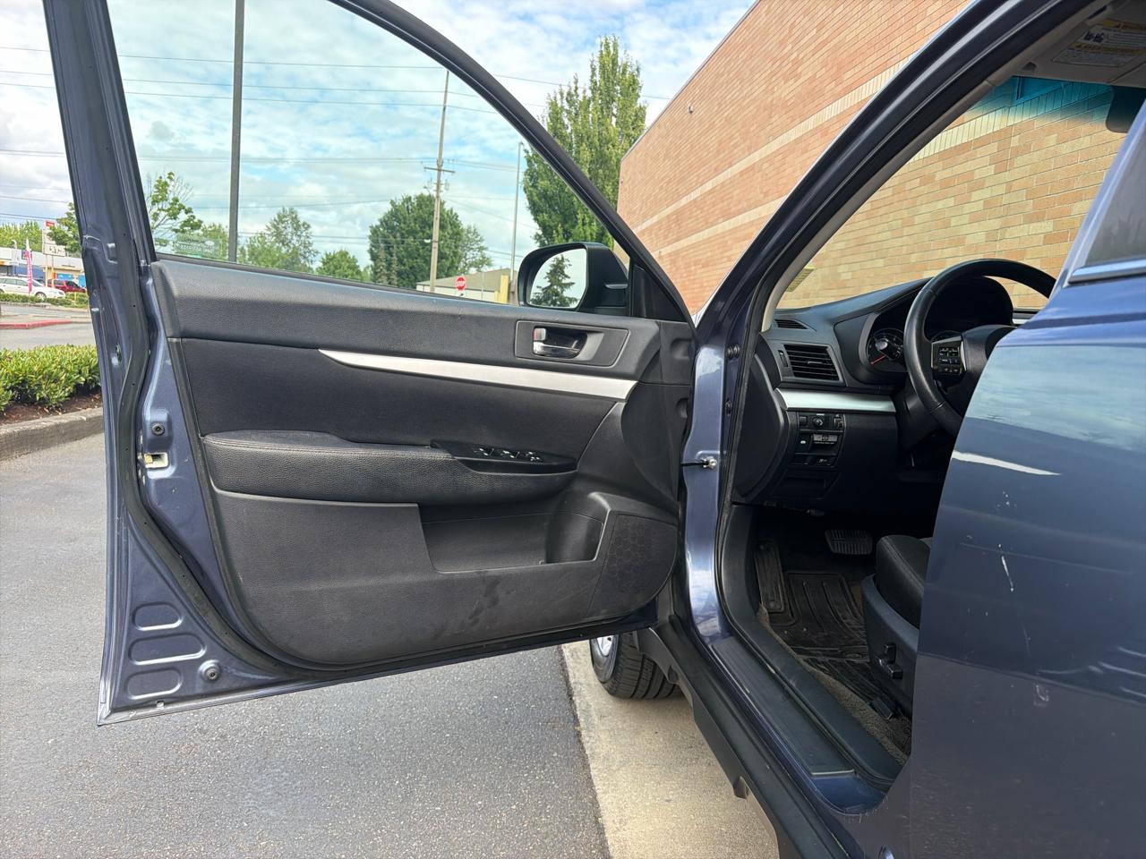 Subaru Outback 2.5i Premium 2014