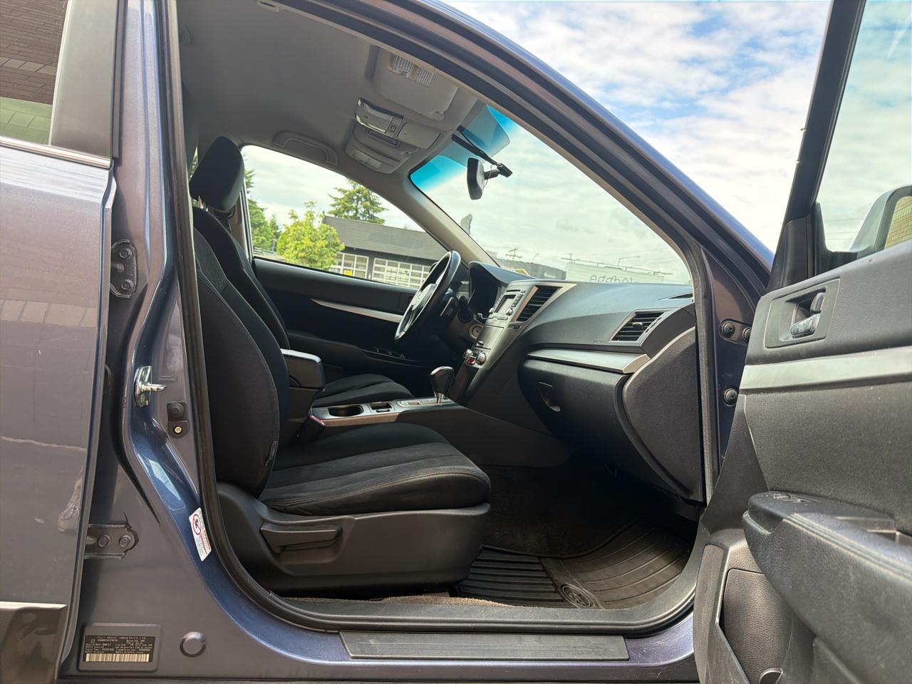 Subaru Outback 2.5i Premium 2014