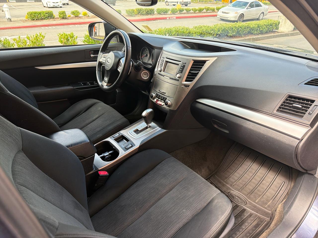 Subaru Outback 2.5i Premium 2014