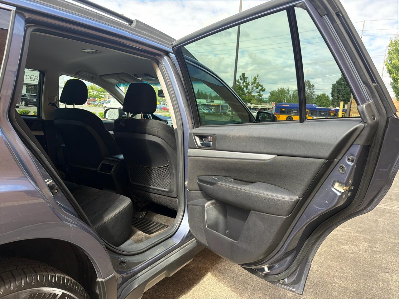 Subaru Outback 2.5i Premium 2014