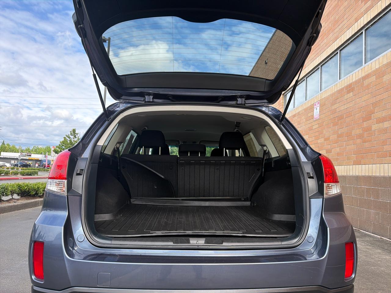 Subaru Outback 2.5i Premium 2014