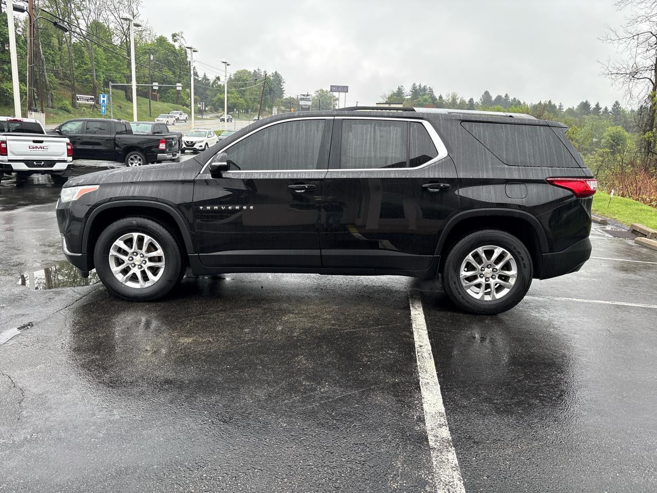 Chevrolet Traverse AWD 4dr LT Cloth w/1LT 2018