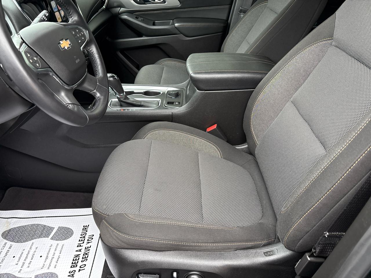 Chevrolet Traverse AWD 4dr LT Cloth w/1LT 2018