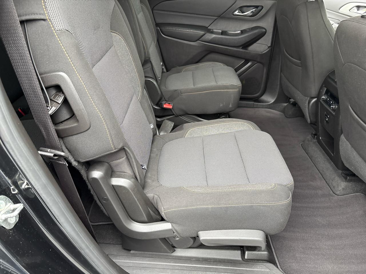 Chevrolet Traverse AWD 4dr LT Cloth w/1LT 2018