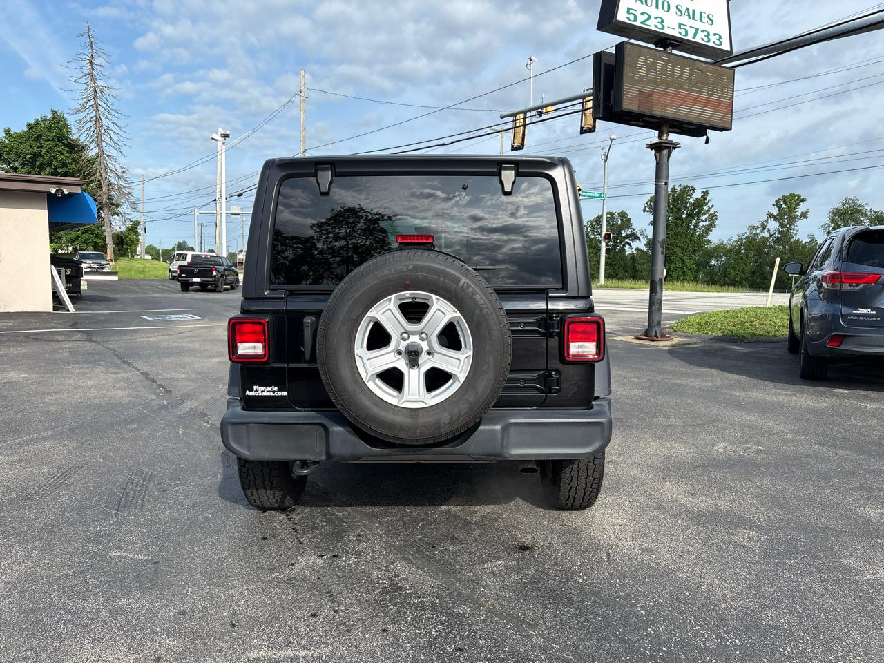 Jeep Wrangler Unlimited Sport 4x4 2021