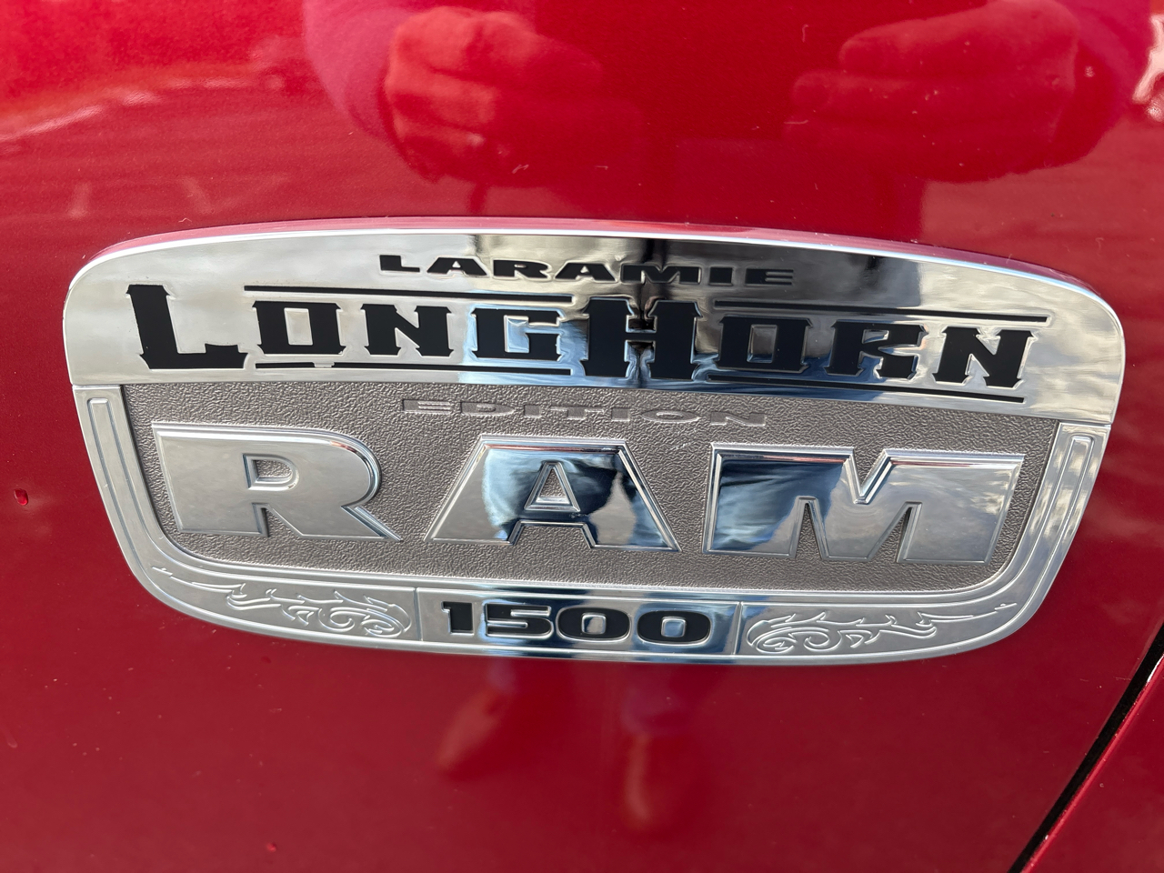 RAM 1500 4WD Crew Cab 140.5" Laramie Longhorn 2015