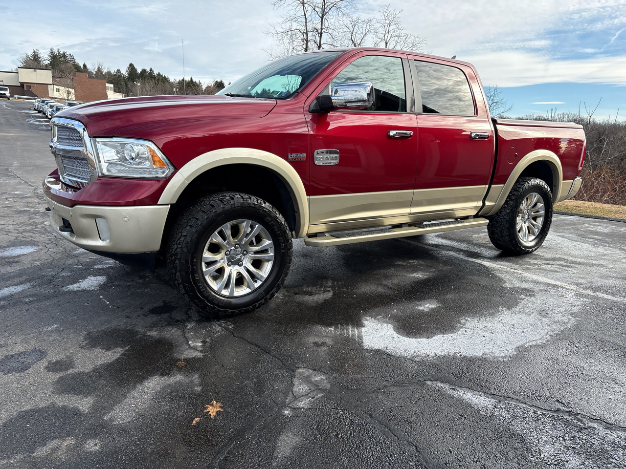 RAM 1500 4WD Crew Cab 140.5" Laramie Longhorn 2015