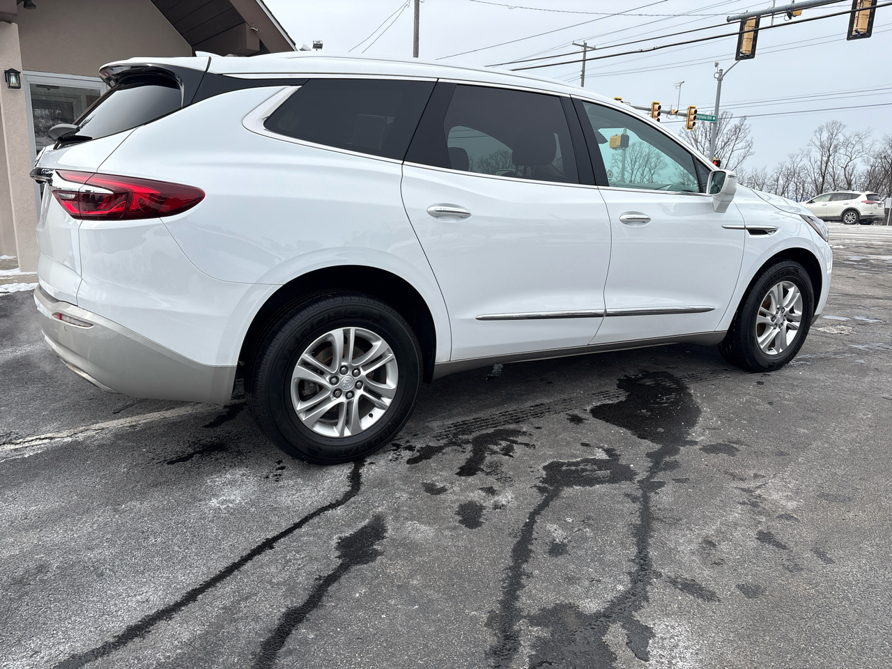 Buick Enclave AWD 4dr Essence 2020