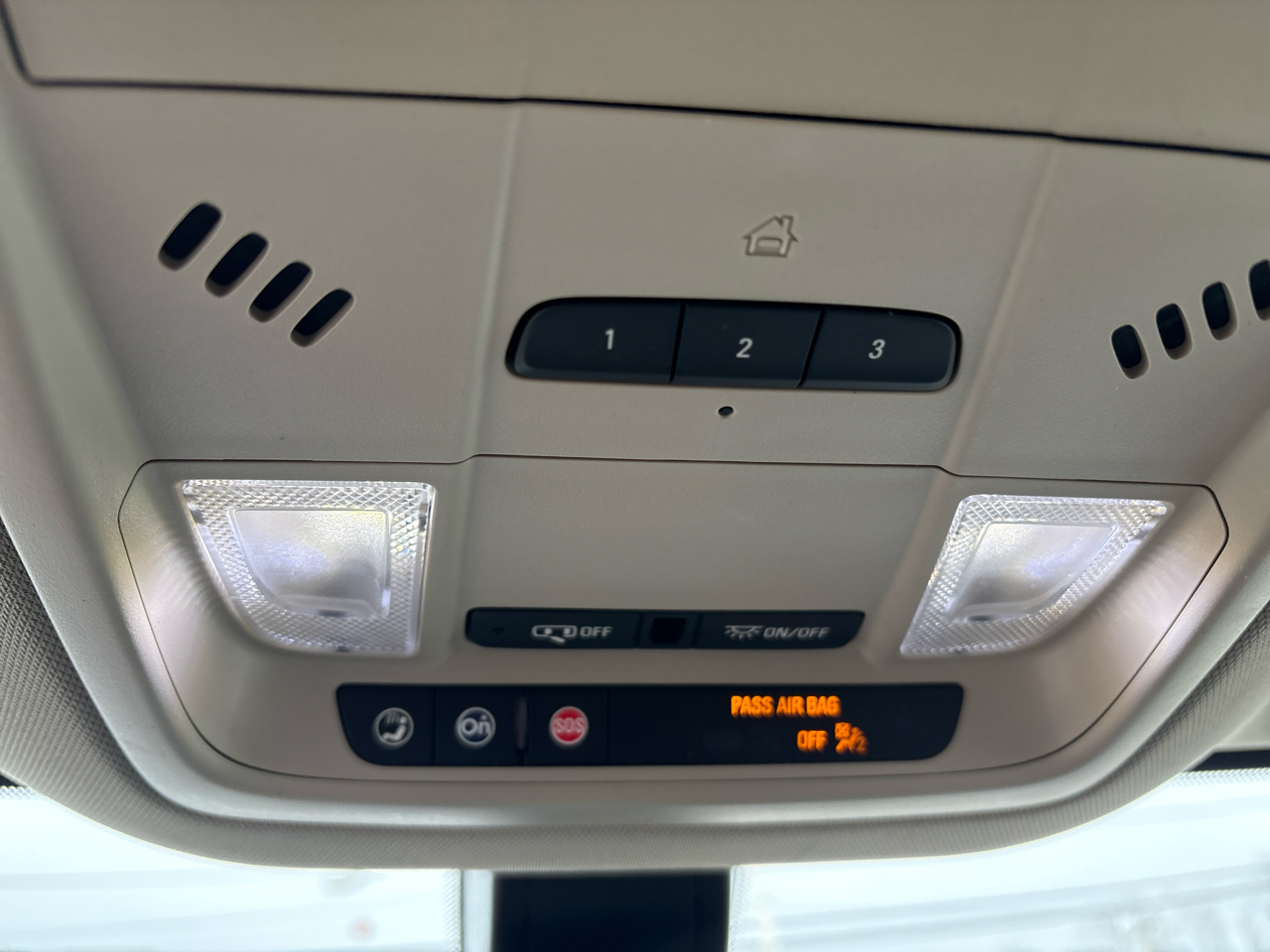 Buick Enclave AWD 4dr Essence 2020