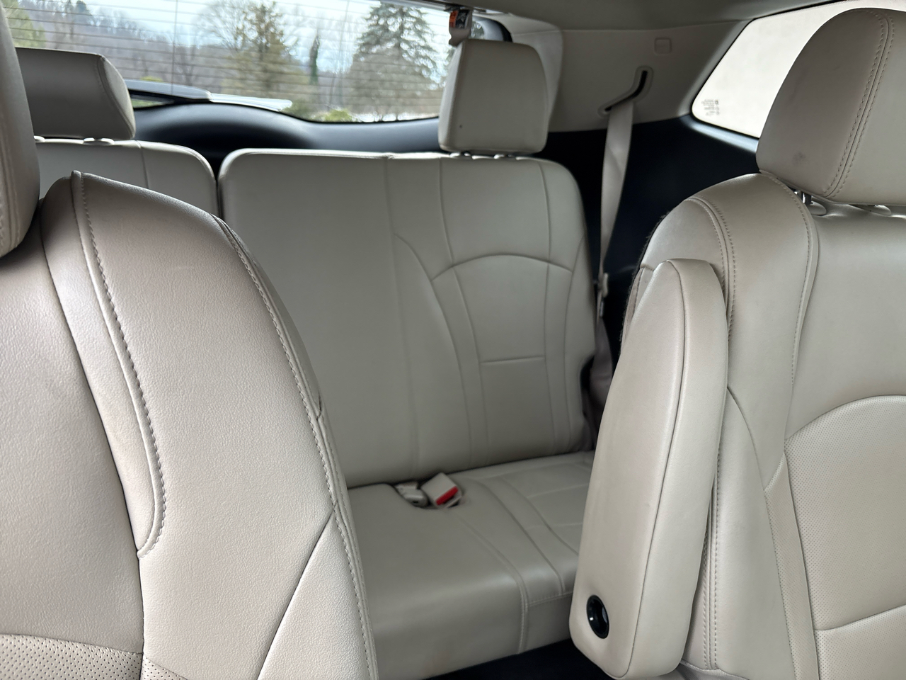 Buick Enclave AWD 4dr Essence 2020