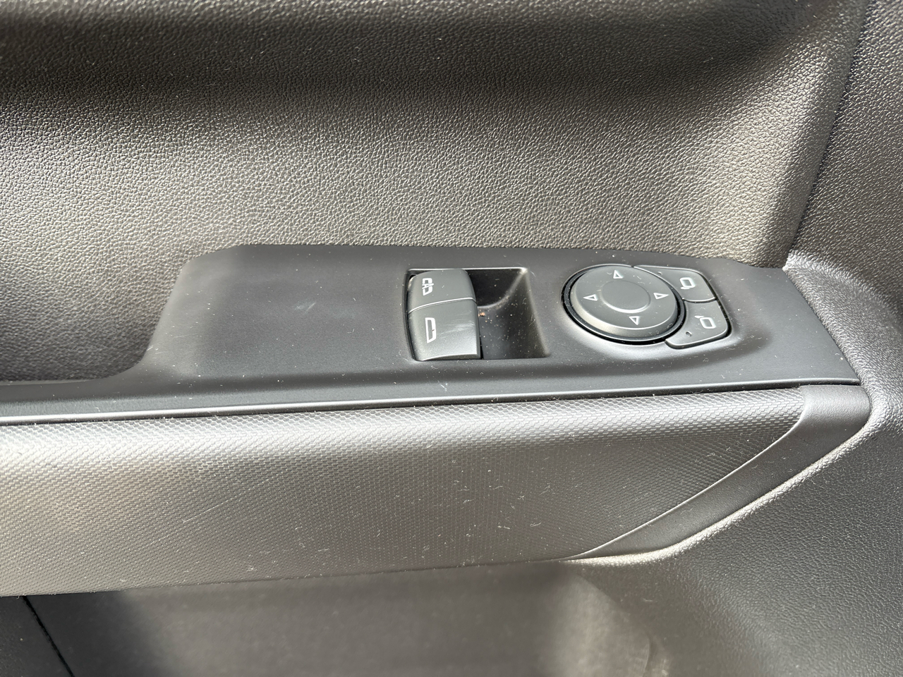 GMC Sierra 1500 Limited 4WD Reg Cab 140" Pro 2022