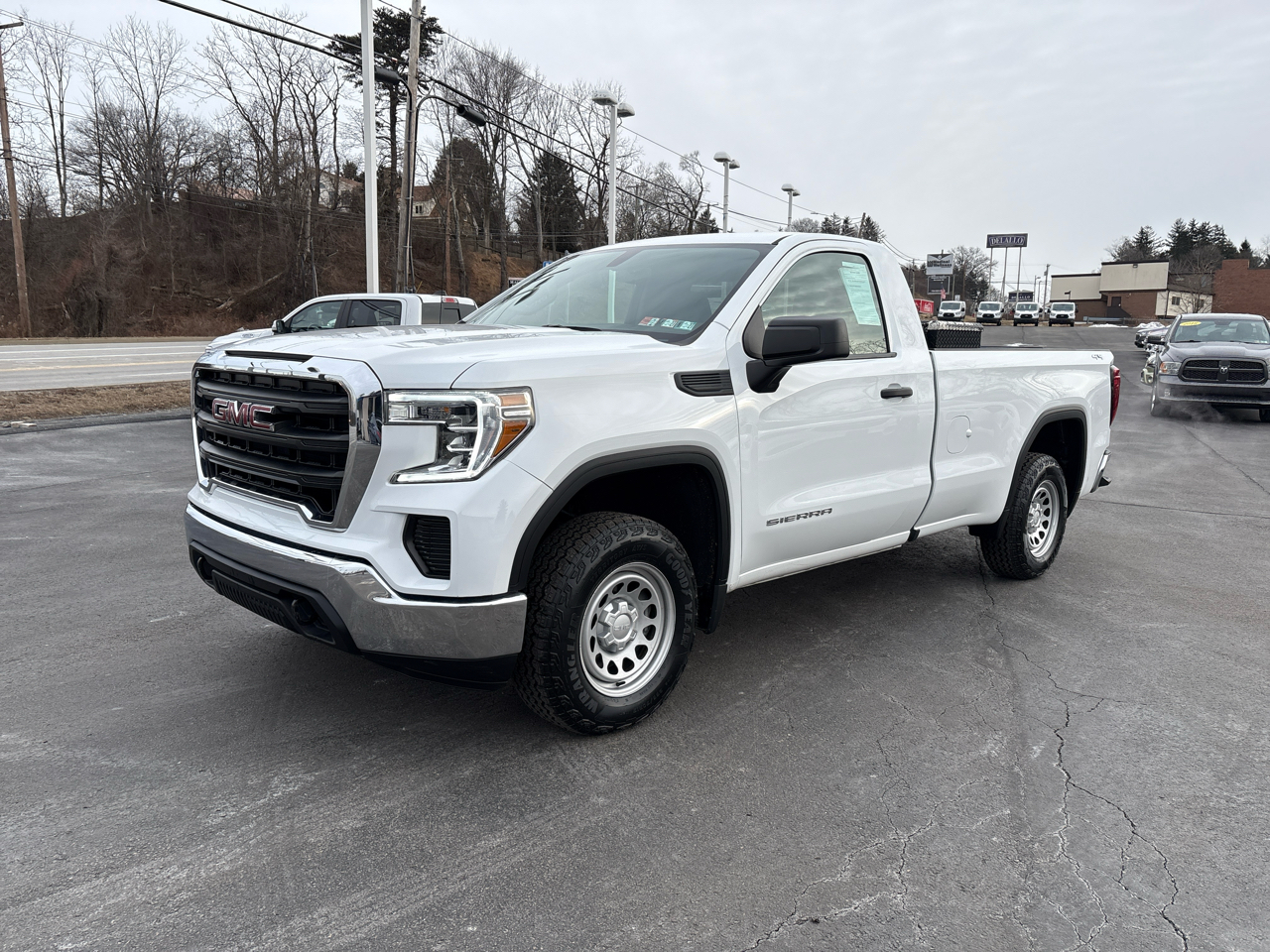 GMC Sierra 1500 Limited 4WD Reg Cab 140" Pro 2022