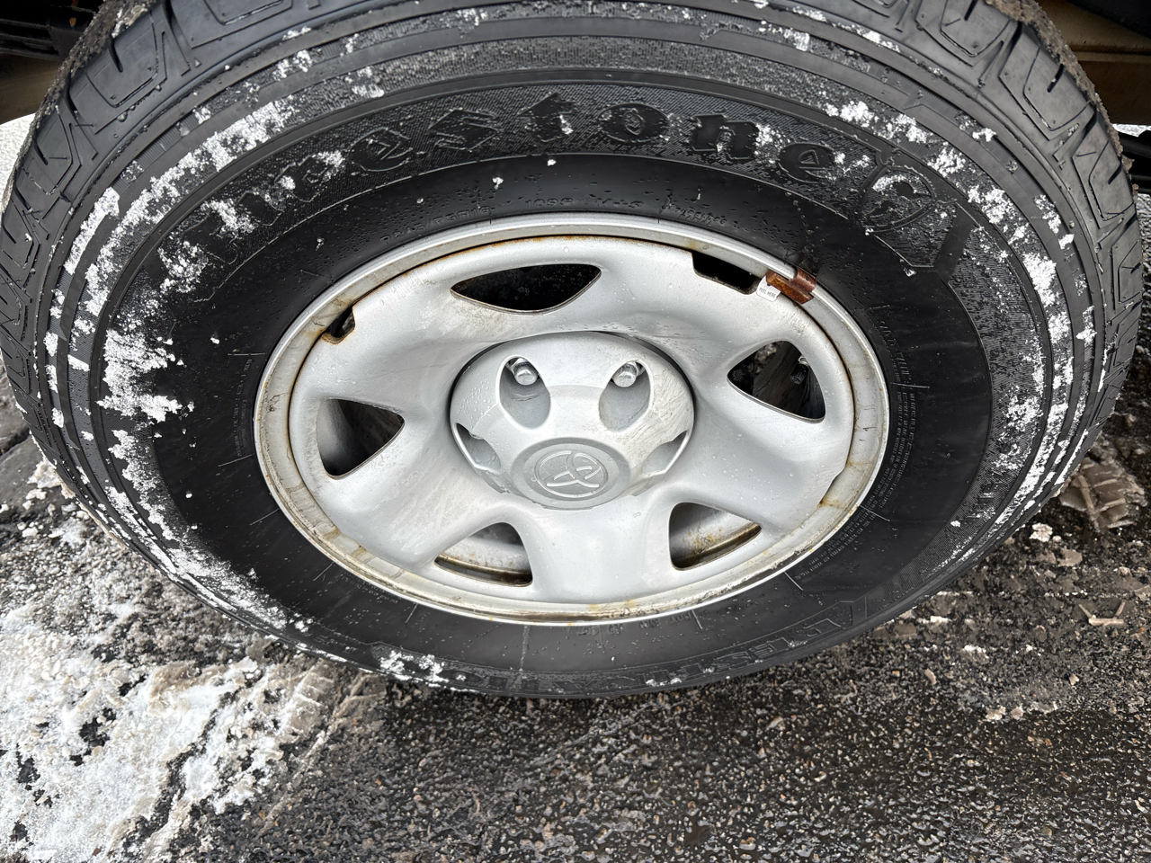 Toyota Tacoma 4WD SR Double Cab 5' Bed V6 AT (Natl) 2023