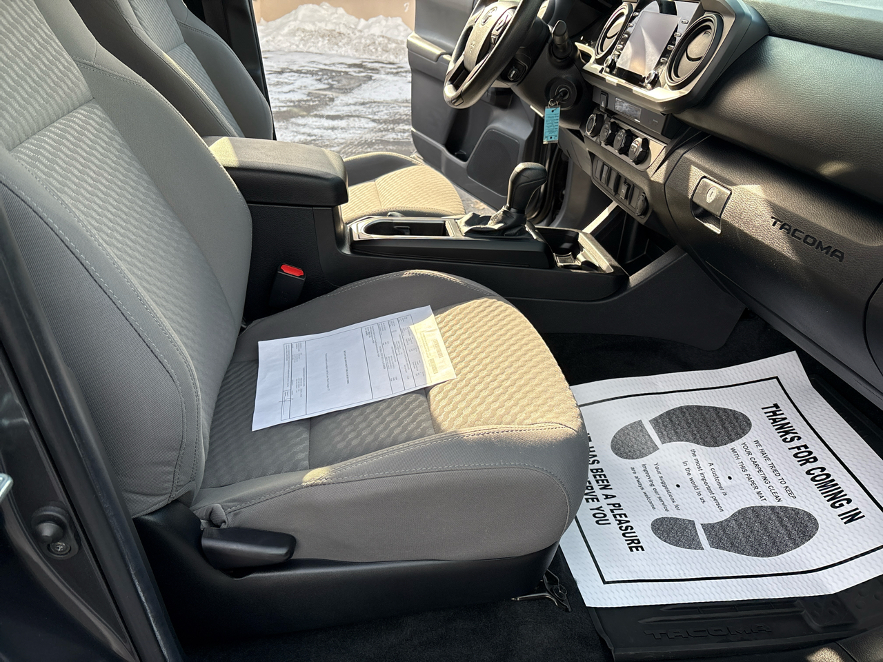 Toyota Tacoma 4WD SR Double Cab 5' Bed V6 AT (Natl) 2023