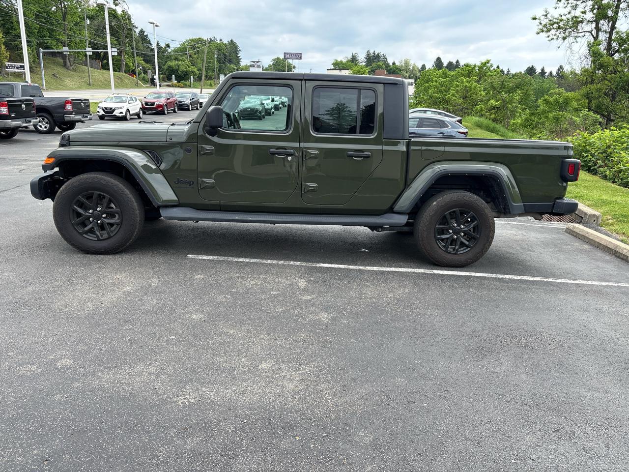 Jeep Gladiator Sport 4x4 2021