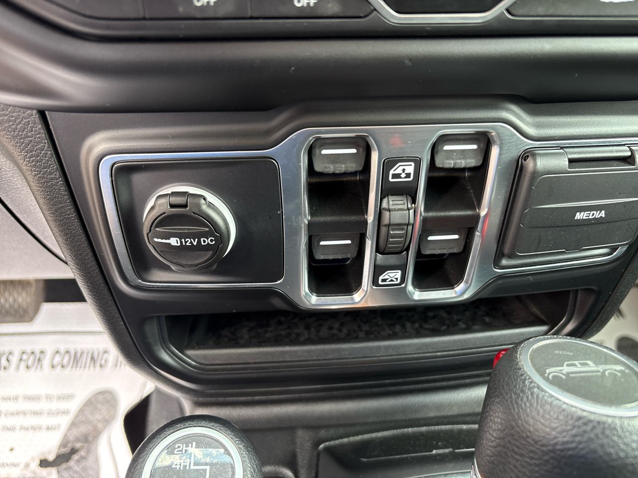 Jeep Gladiator Sport 4x4 2021