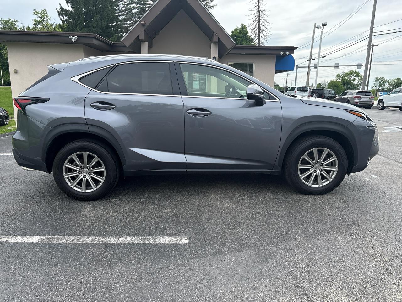 Lexus NX NX Turbo AWD 2017