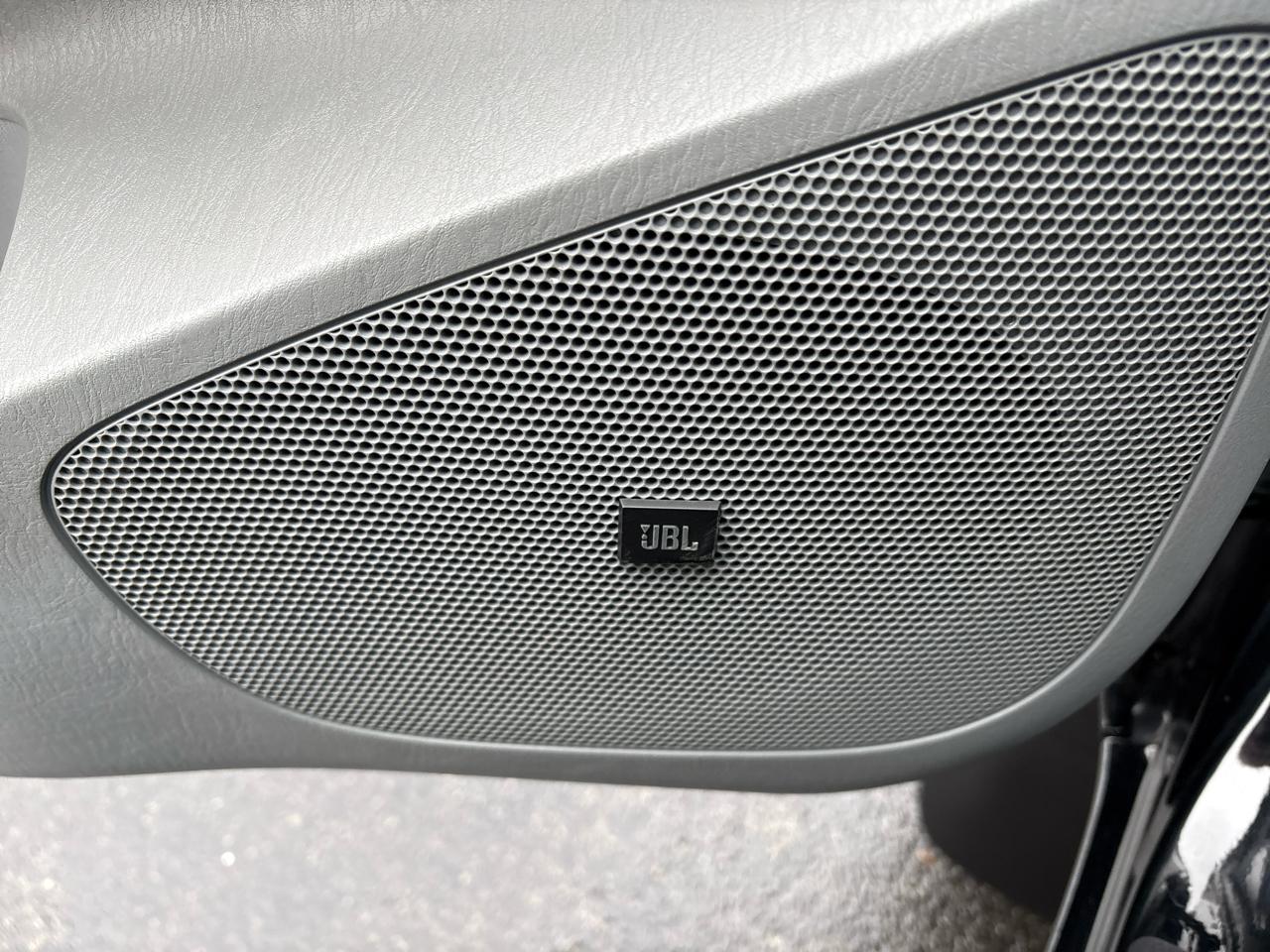 Toyota Tacoma 4WD Double Cab V6 AT Limited (Natl) 2013