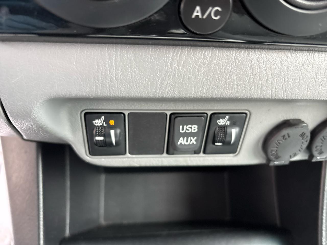 Toyota Tacoma 4WD Double Cab V6 AT Limited (Natl) 2013