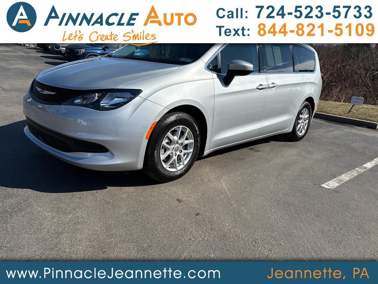 Chrysler Voyager LX FWD 2023