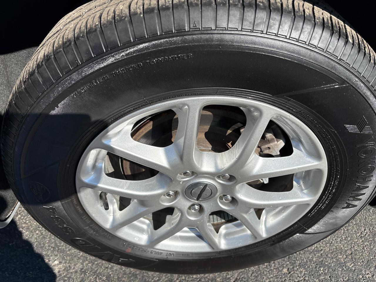 Chrysler Voyager LX FWD 2023