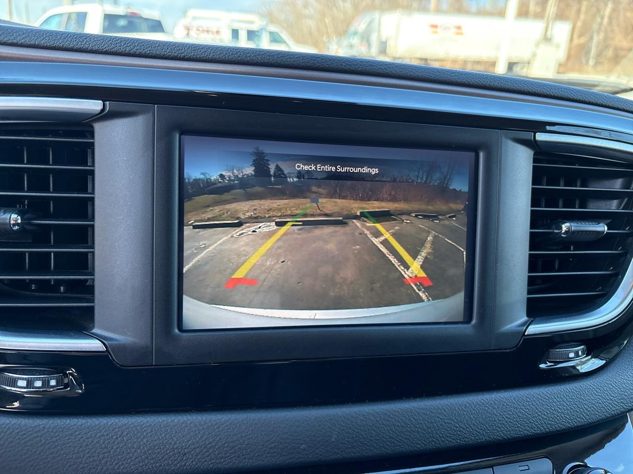 Chrysler Voyager LX FWD 2023