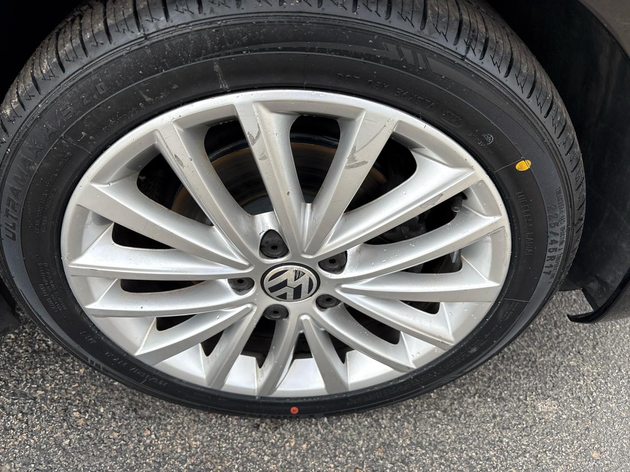 Volkswagen Jetta Sedan 4dr Auto SEL 2014