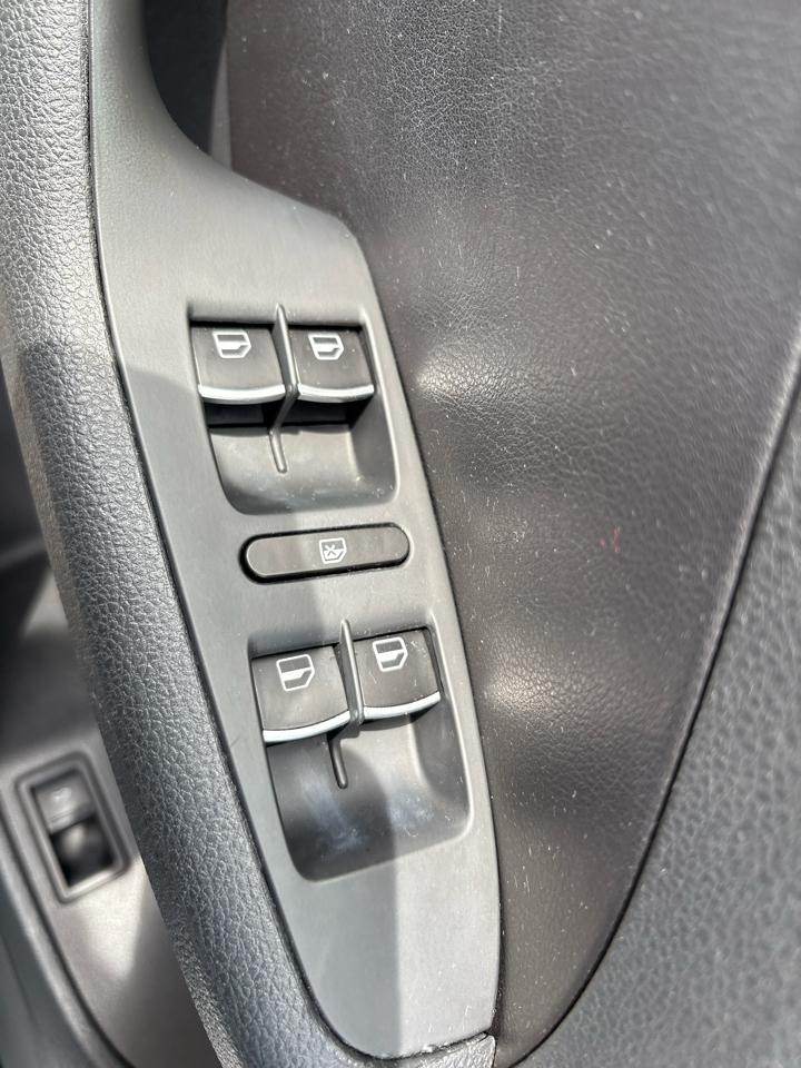 Volkswagen Jetta Sedan 4dr Auto SEL 2014