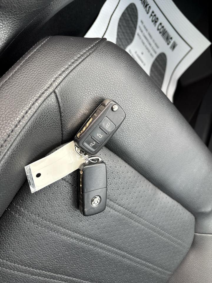 Volkswagen Jetta Sedan 4dr Auto SEL 2014