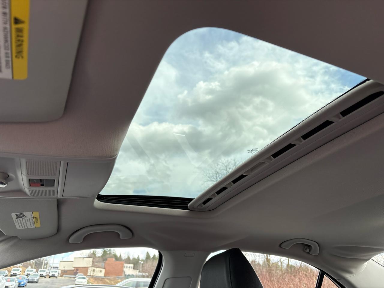 Volkswagen Jetta Sedan 4dr Auto SEL 2014