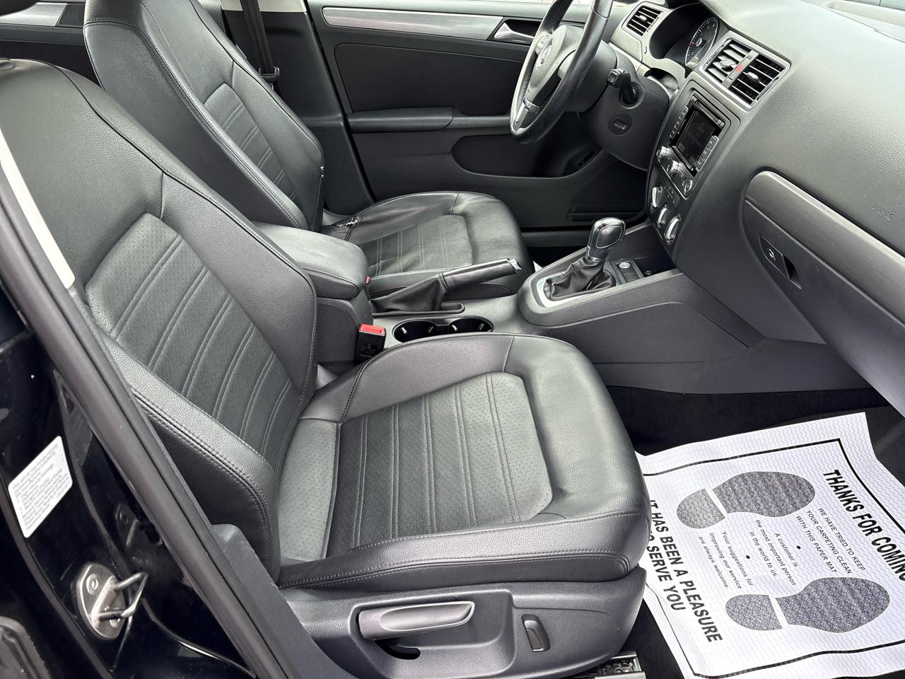 Volkswagen Jetta Sedan 4dr Auto SEL 2014