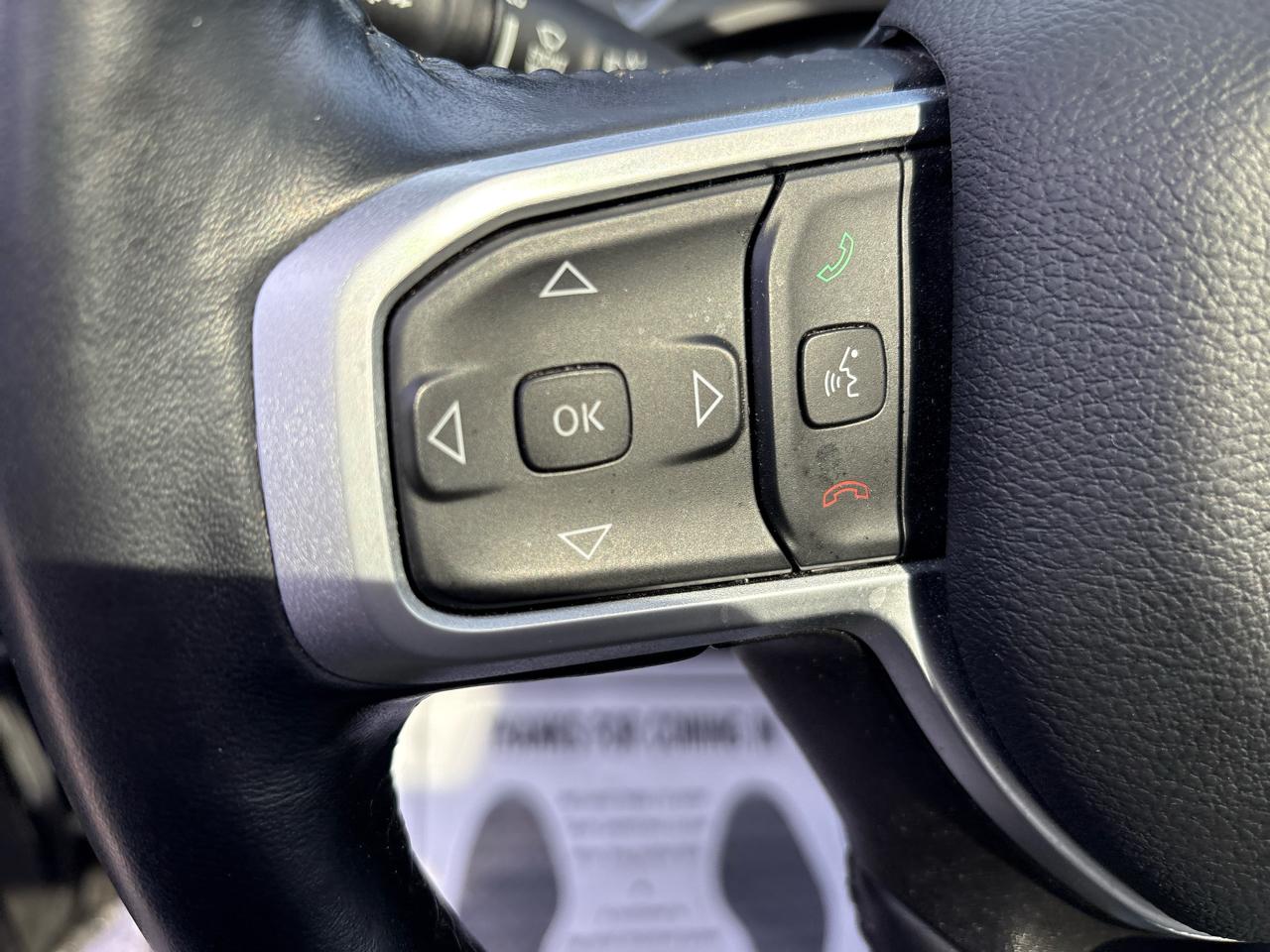 RAM 1500 Big Horn 4x4 Crew Cab 5'7" Box 2023