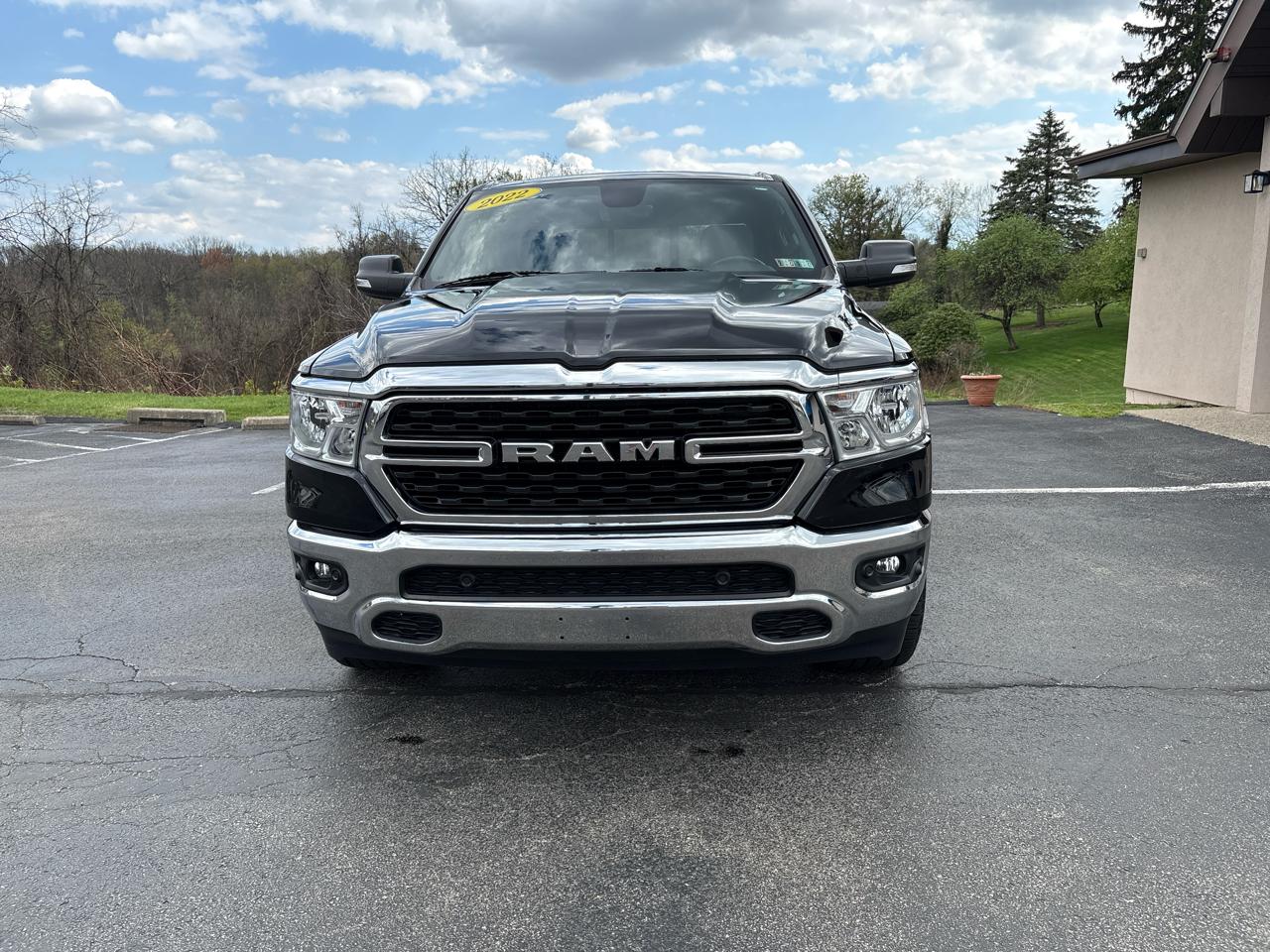 RAM 1500 Big Horn 4x4 Crew Cab 5'7" Box 2022