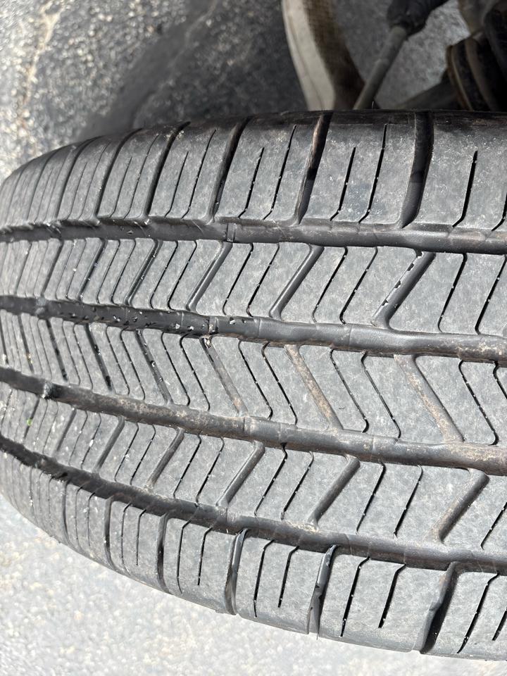 RAM 1500 Big Horn 4x4 Crew Cab 5'7" Box 2022