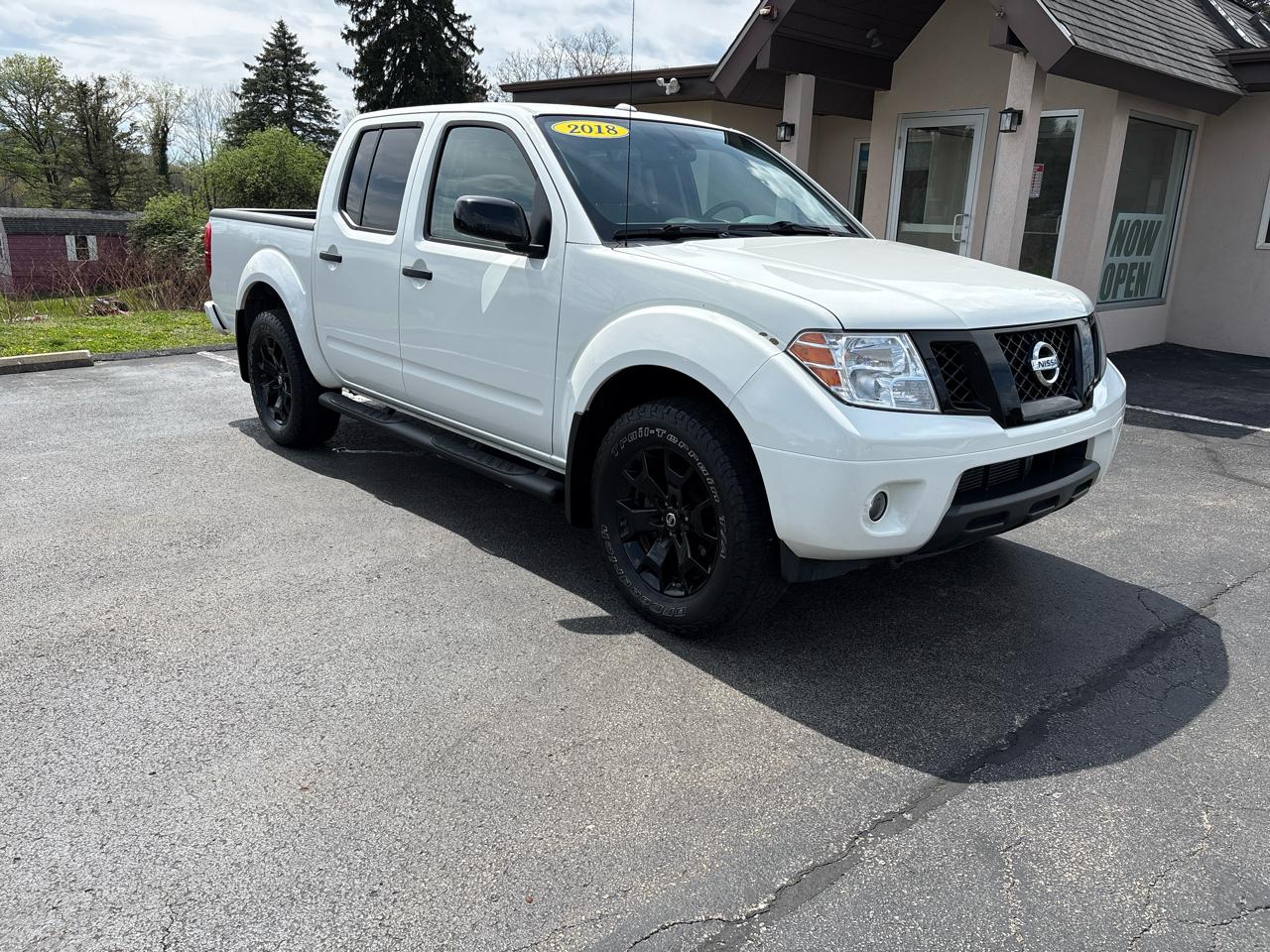 Nissan Frontier Crew Cab 4x4 SV V6 Auto 2018
