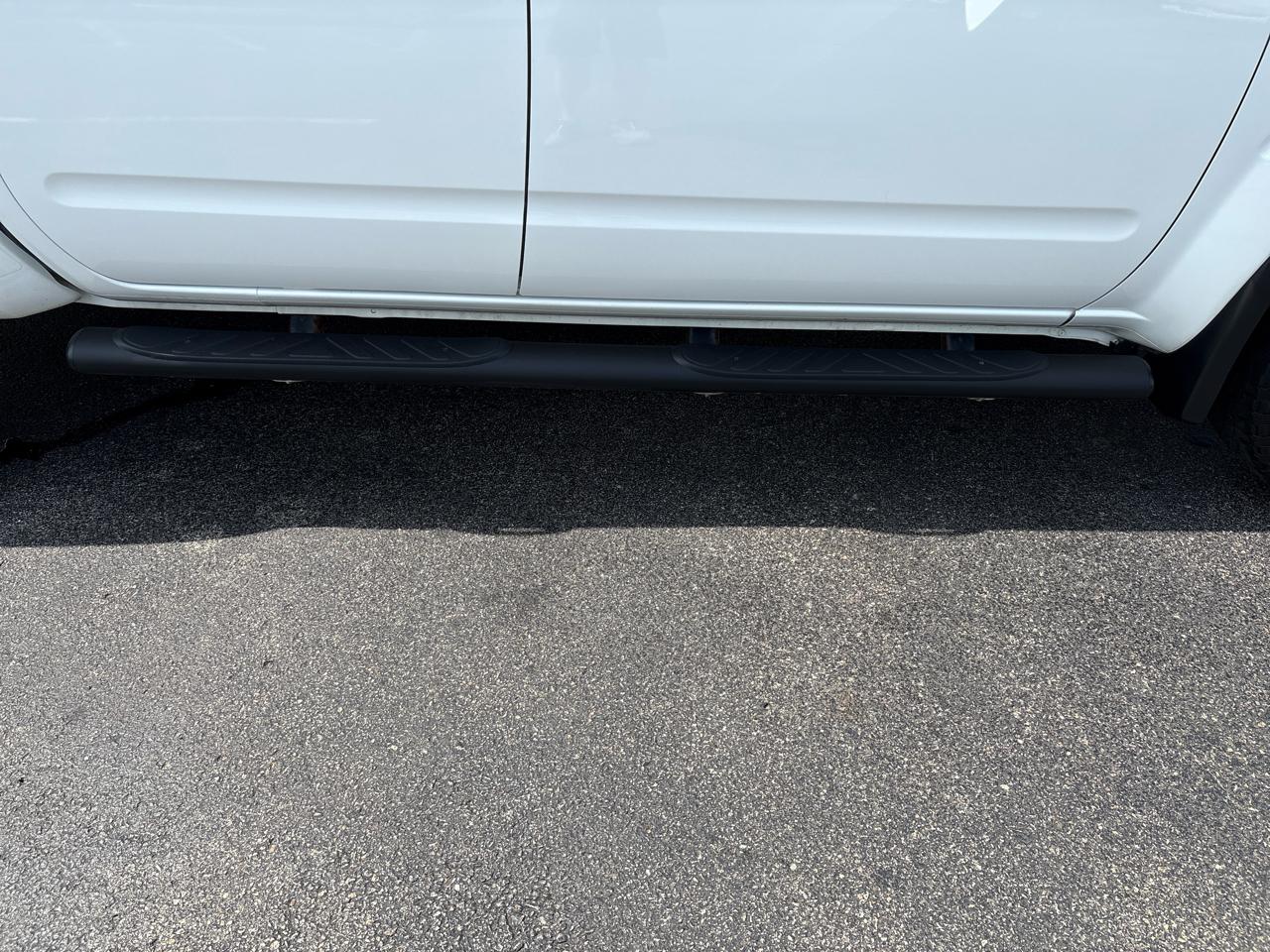 Nissan Frontier Crew Cab 4x4 SV V6 Auto 2018