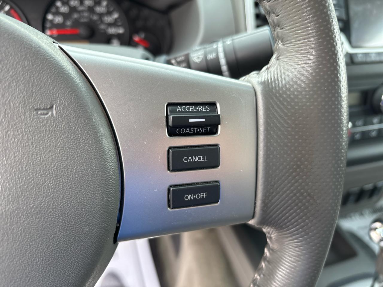 Nissan Frontier Crew Cab 4x4 SV V6 Auto 2018