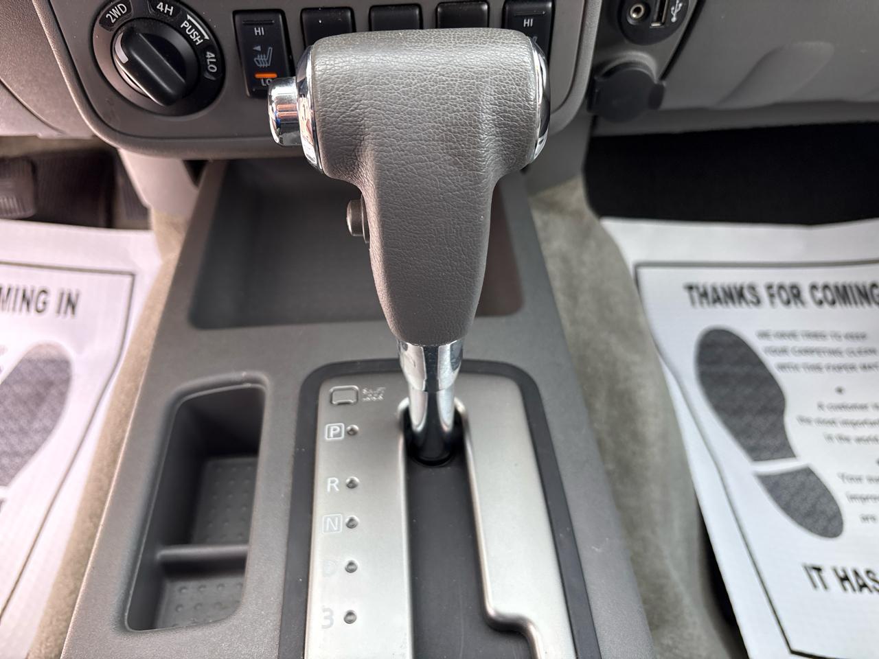 Nissan Frontier Crew Cab 4x4 SV V6 Auto 2018