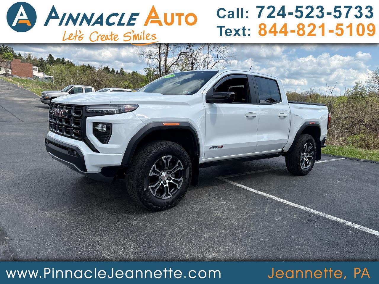 GMC Canyon 4WD Crew Cab AT4 2023