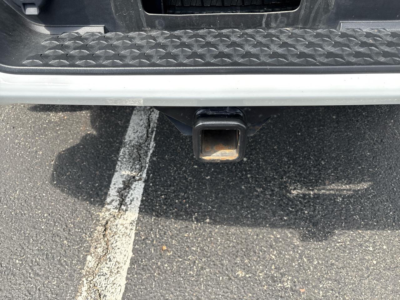 GMC Canyon 4WD Crew Cab AT4 2023